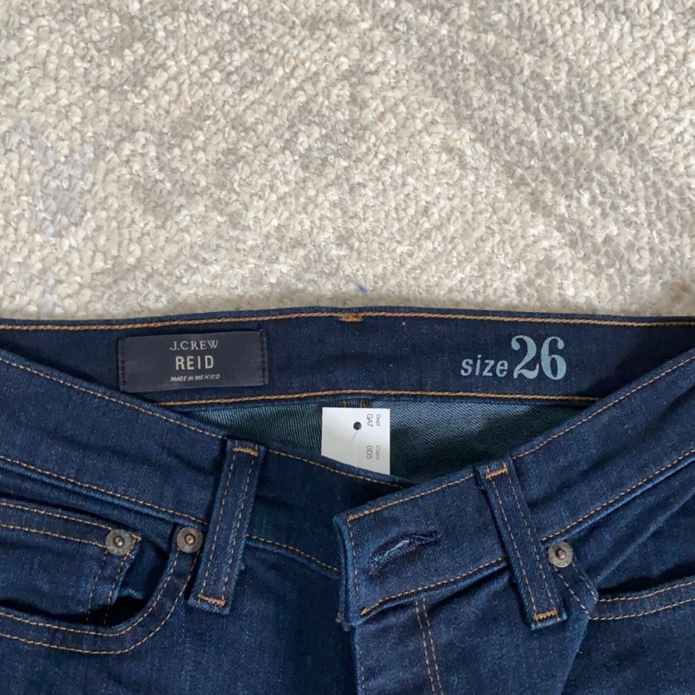 NWT J Crew Reid Skinny Straight Leg Jean in a dark rinse size 26